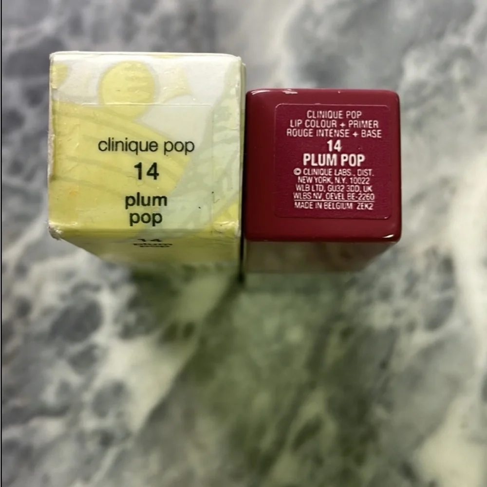 Clinique Pop Matte Lipstick‎ Plum Pop